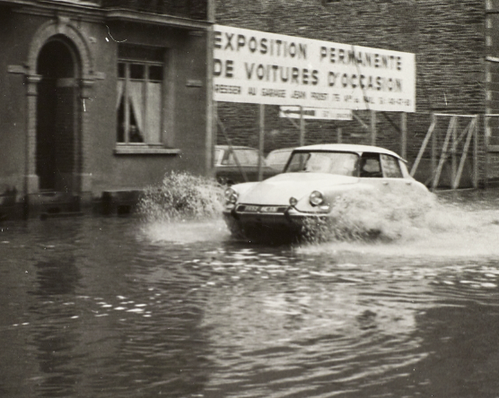 Fichier:Le Mail inondations 1966.png