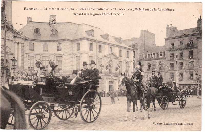 Fichier:Poincare place de la mairie 1914.jpeg