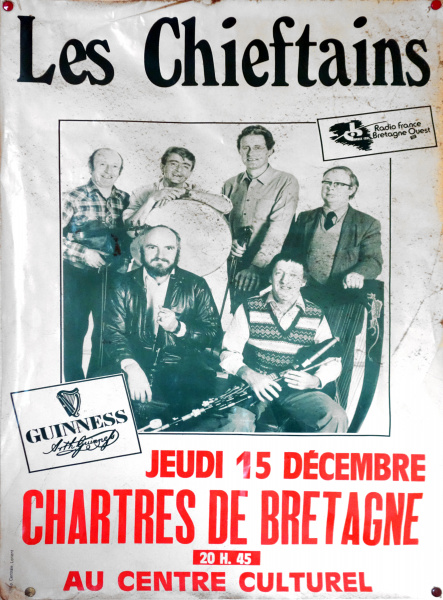 Fichier:Affiche « Les Chieftains » - Jeudi 15 Décembre - Centre Culturel - Chartes de Bretagne.jpeg