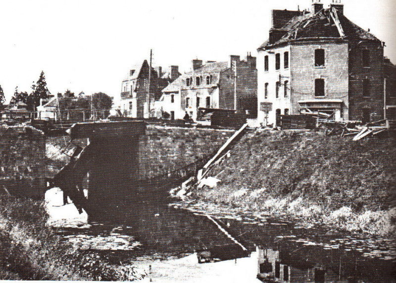 Fichier:Pont de Strasbourg 4 août 1944082.jpg