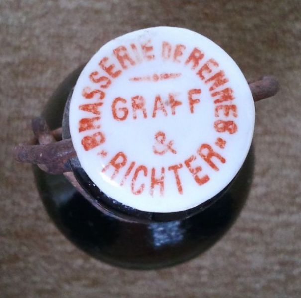 Fichier:Capsule d'une bouteille ancienne brasserie Graff et Richter.jpg
