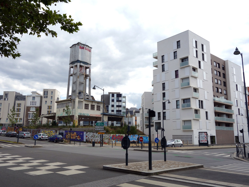 Fichier:Rennes - Le nouveau quartier de la Brasserie Saint-Hélier - Août 2014 - 01.jpeg