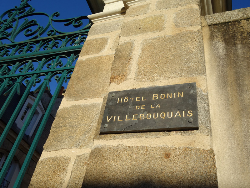 Fichier:Hotel-Bonin-de-la-Villebouquais-Rennes-Octobre-2021.jpg