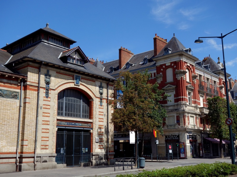Fichier:Rennes - Les Halles Centrales - Août 2014 - 01.jpeg