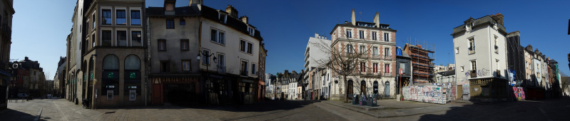 Fichier:« Rennes sous confinement » - la Place-Saint-Michel - 18 Mars 2020.jpeg