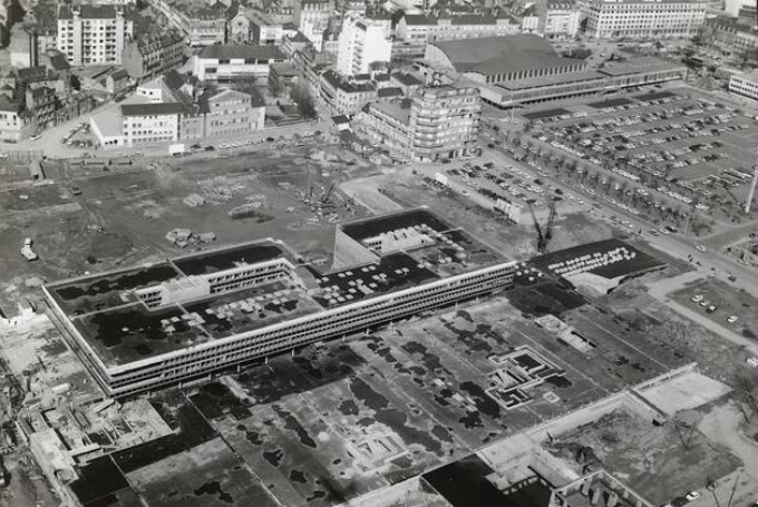 Fichier:Début du quartier Colombier.png