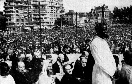 Congès marial champ de Mars.png