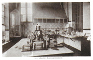 12 - Laboratoire de chimie (pharmacie)
