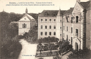 Lycée de Jeunes Filles. Terrasse devant l'entrée. Hôpital complémentaire n° 39. E. Mary-Rousselière. Coll. YRG