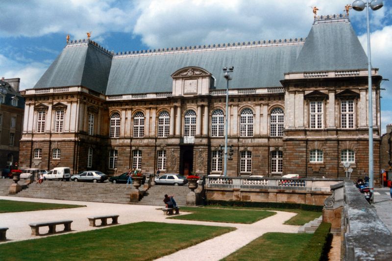 Fichier:Le Parlement de Bretagne à Rennes en 1992.jpg