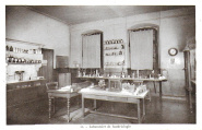 11 - Laboratoire de bactériologie