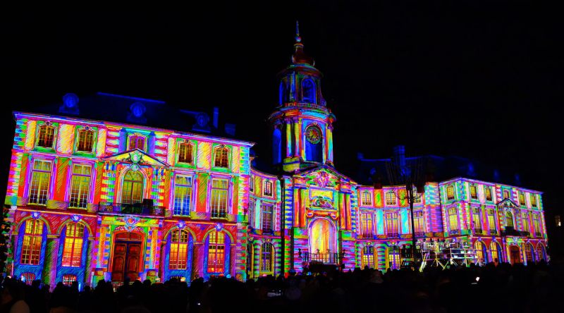Fichier:Rennes-Hotel-de-Ville-Spectacle-31-Decembre-2023.jpg