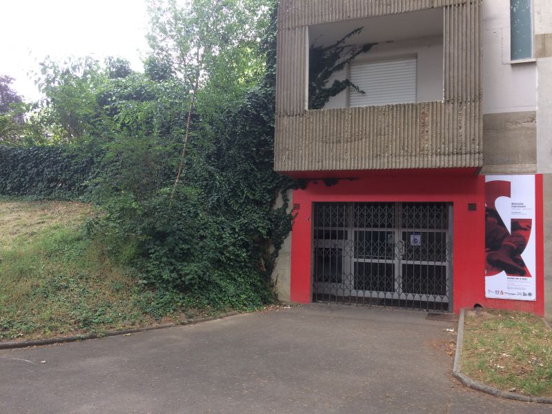 Fichier:Entree galerie art essai rennes2.jpg