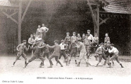 A la Gymnastique. Cliché de l'Abbé G. Leduc. Coll. YRG