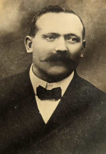 Fichier:Portrait de Théophile Joseph Lognoné (1869-1920).jpg